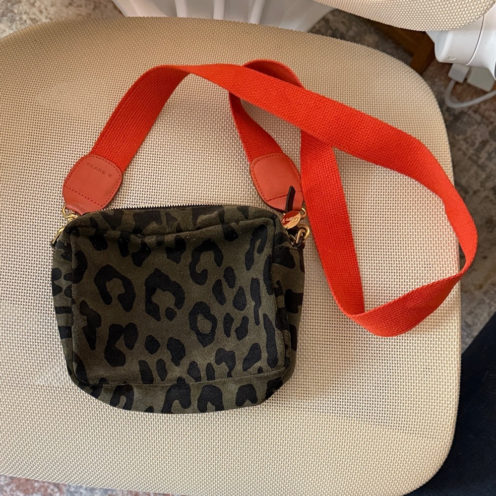 Chic Leopard Crossbody Bag with Red Strap